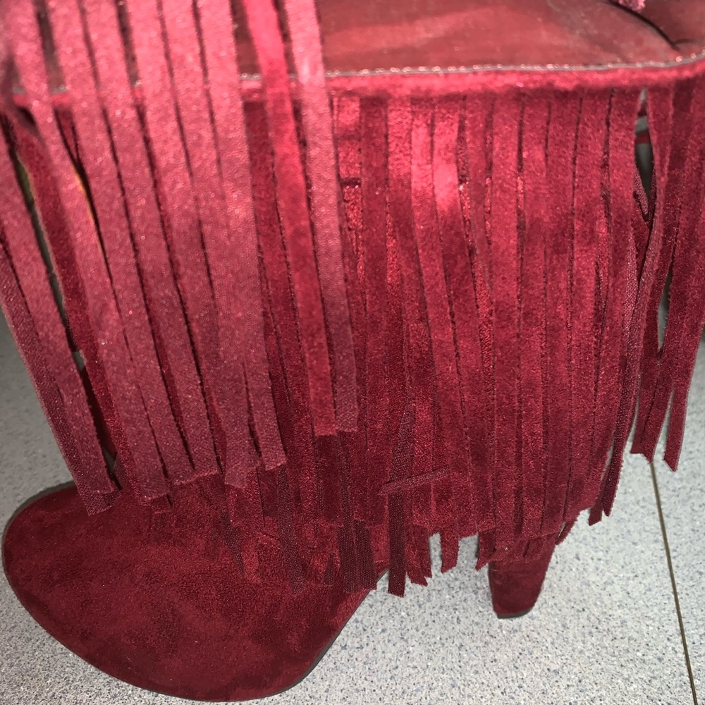 Boots with fringe